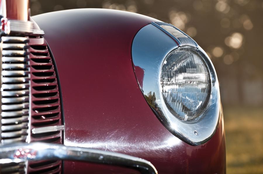  Ford DeLuxe Convertible Coupe 1940 года  (фото 18 из 80)